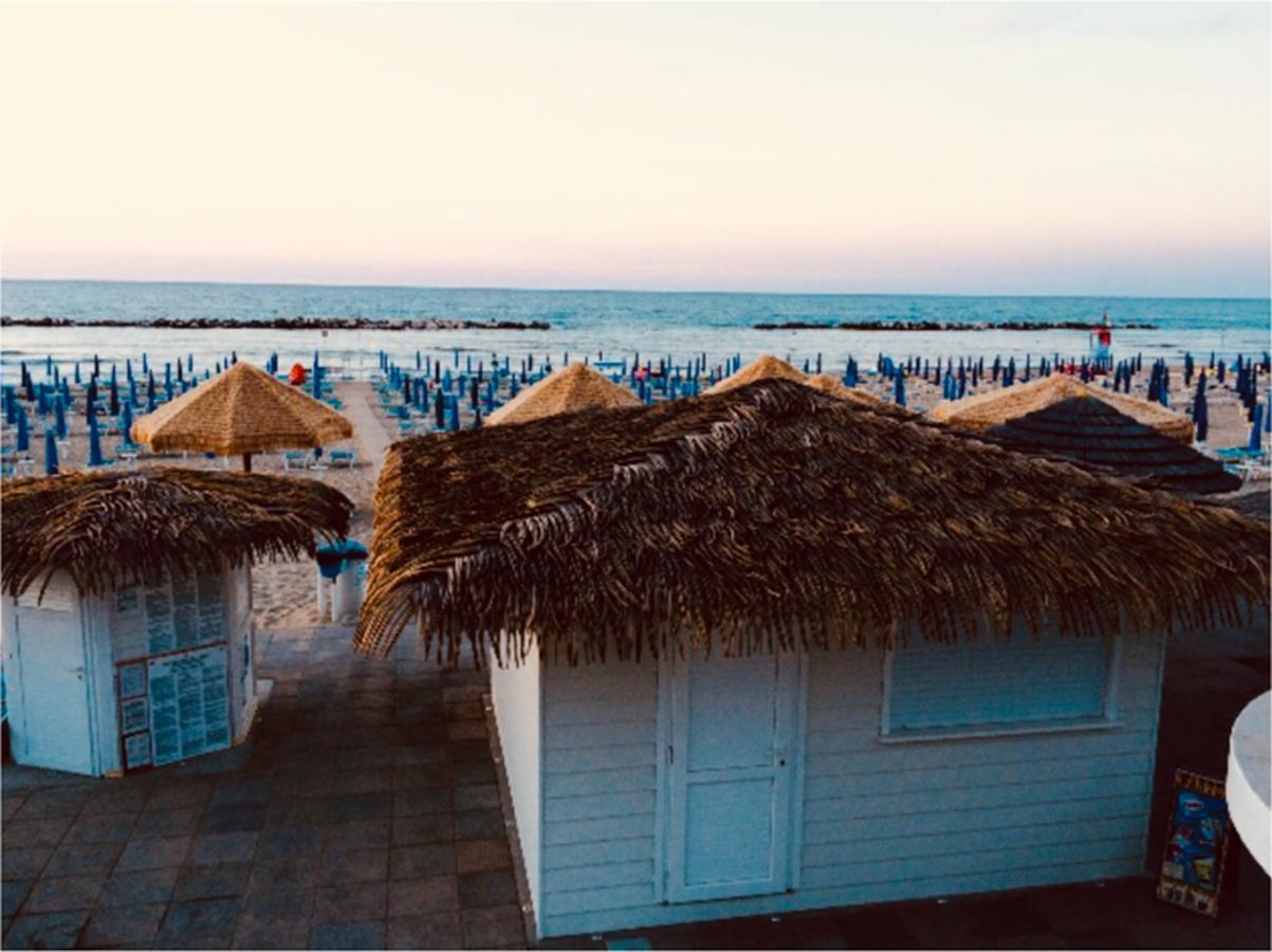 Maison Mi.Ri' Термоли Екстериор снимка